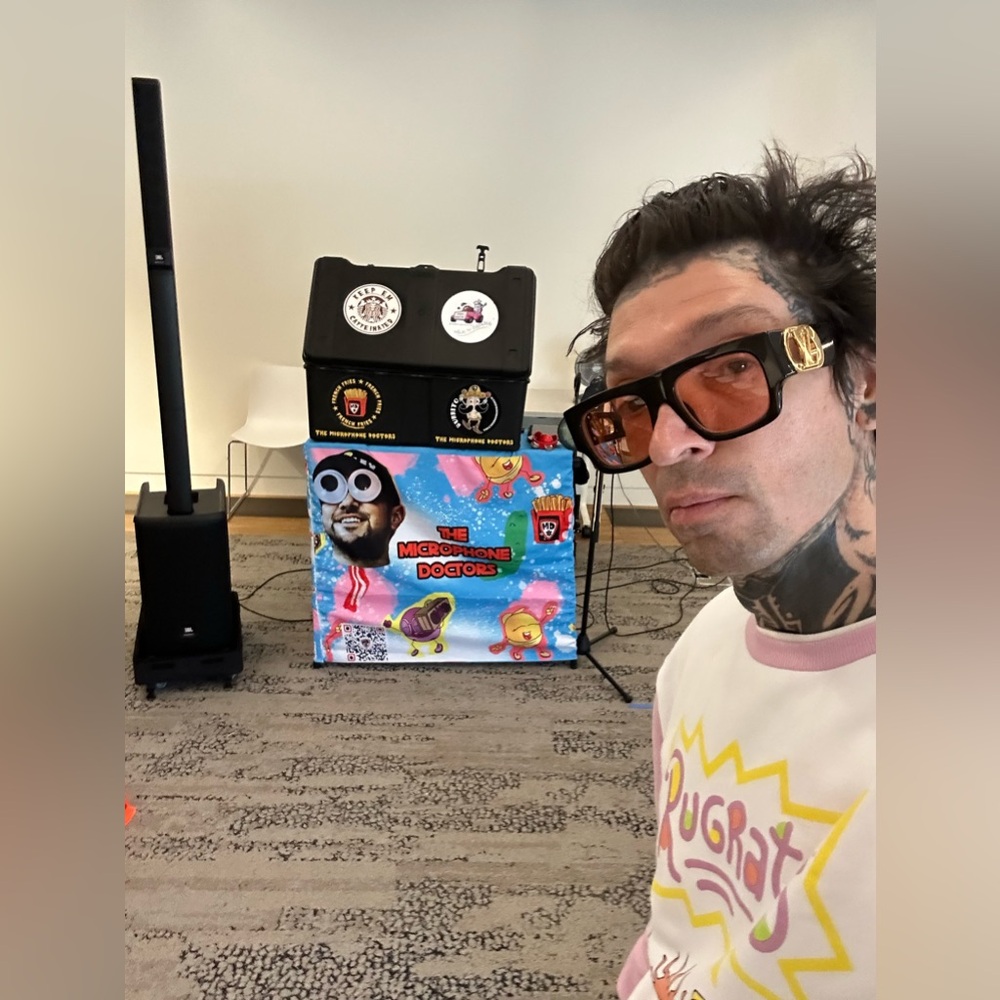 Meet your Posher, Danny